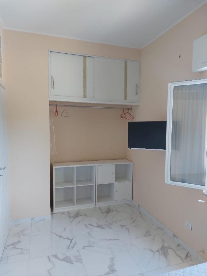 El Mar Casa Vacanza Lavinio Mare Anzio Bagian luar foto