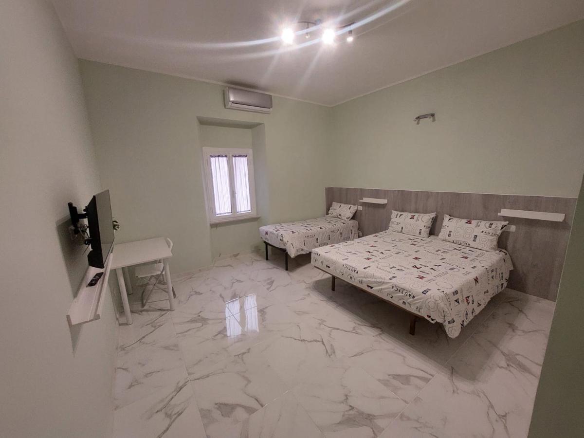 El Mar Casa Vacanza Lavinio Mare Anzio Bagian luar foto
